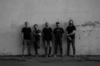 triste_band_white-wall.jpg