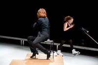 aktionstheater_welche_krise-_05.jpg