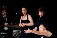 aktionstheater_welche_krise-_13.jpg