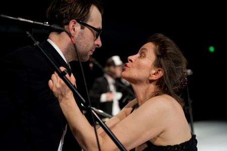 aktionstheater_welche_krise-_27.jpg