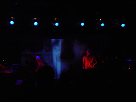 sofa_surfers_04.jpg