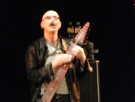 bozzio_holdsworth_levin_mastelotto10.jpg