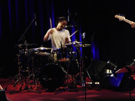 profile_jazzfestival_david_fiuczynski_19.jpg