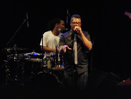 profile_jazzfestival_david_fiuczynski_24.jpg