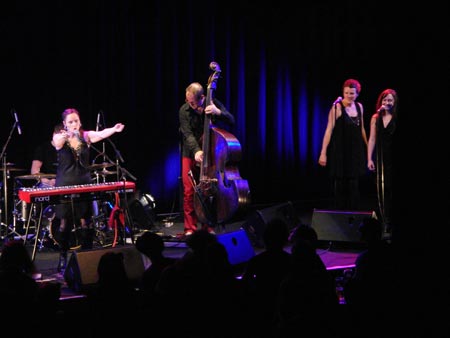 aja_soul_group_08.jpg