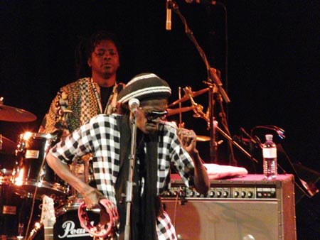 cheikh-lo_04.jpg