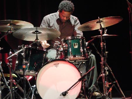 craig_taborn_trio_02.jpg
