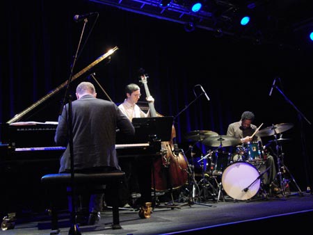 craig_taborn_trio_04.jpg