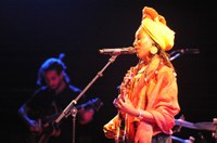 fatoumata_diawara_02.jpg