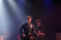M185 Navel 02