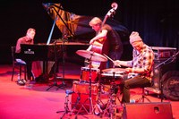 DaveKingTrio 8